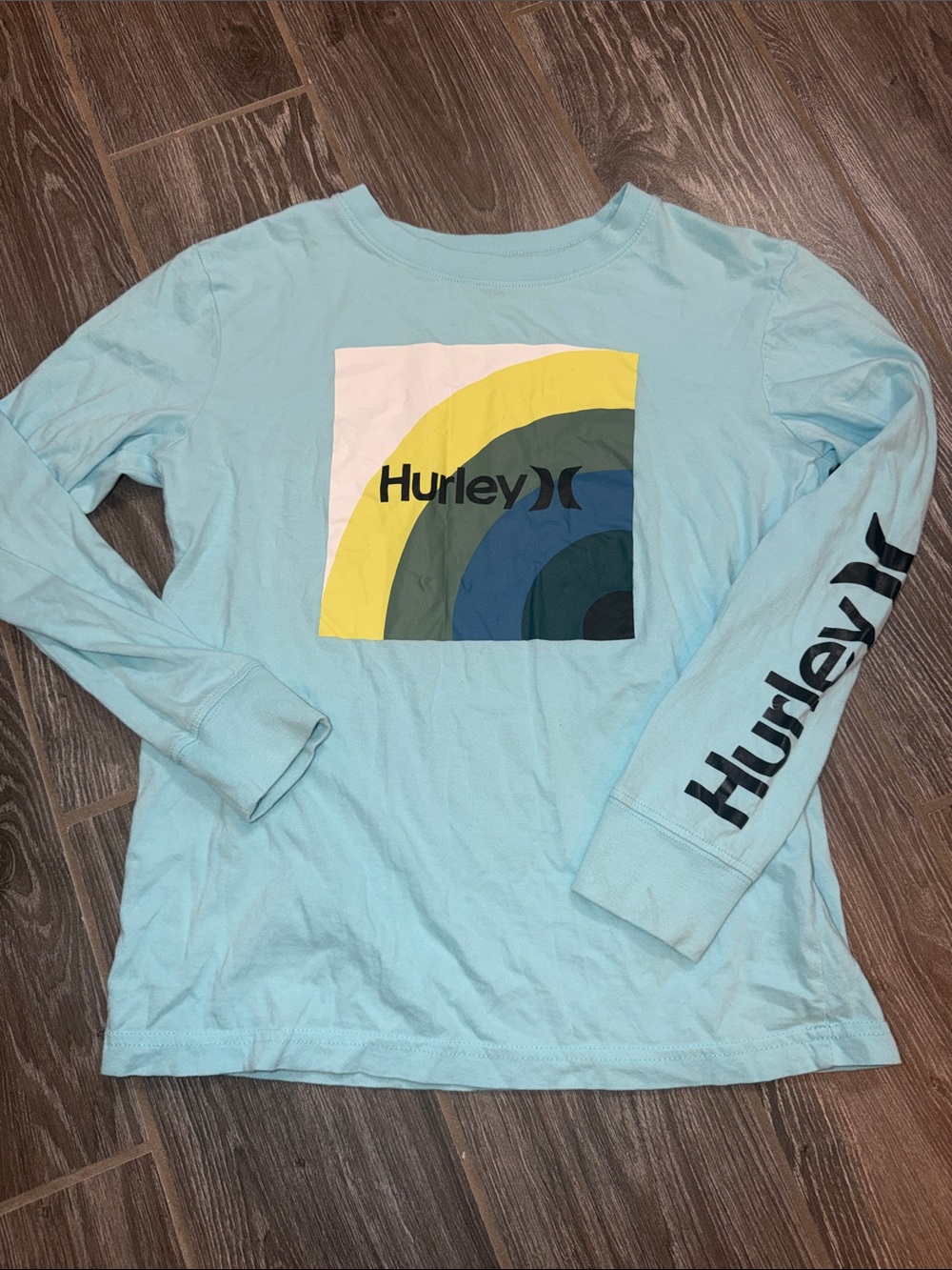 Hurley Boys Medium Light Blue Long Sleeve Logo Tee with vinyl print Graphic
